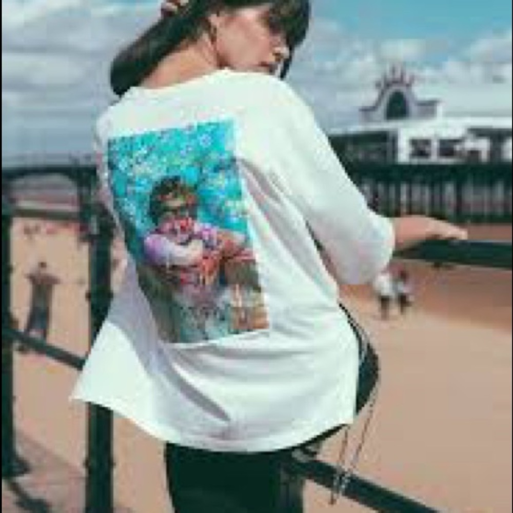 Drop Dead stay distracted tee